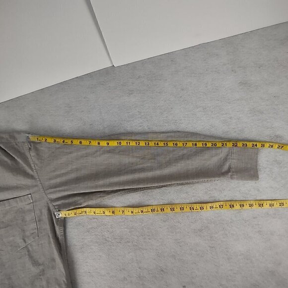 Izod Men's Light Brown, Mocha 100% Cotton Button Down Dress Shirt. Size Medium - Picture 9 of 12